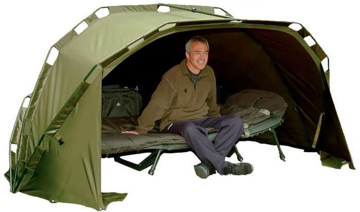 Как выбрать раскладушку в палатку для зимней рыбалки и сделать своими руками