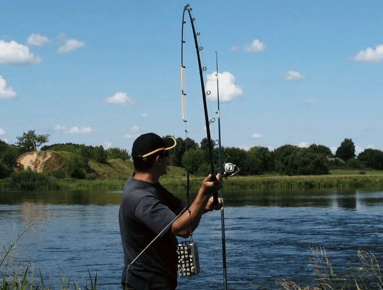 Рыбалка в Астрахани и Астраханской области осенью 2021 дикарем и на базах отдыха