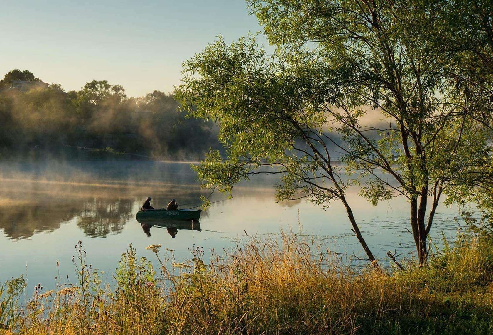 Рыбалка осенью на озерах: на что ловить, какую рыбу и где искать