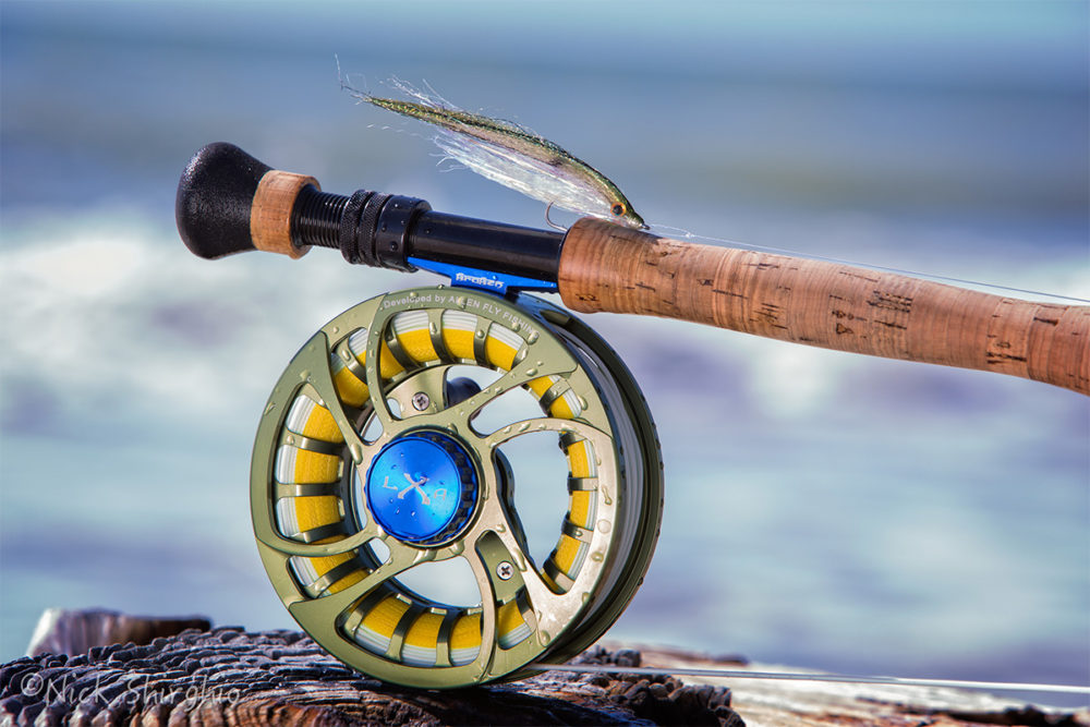 Рыбалка нахлыстом для начинающих: снасти, мушки и особенности рыбалки